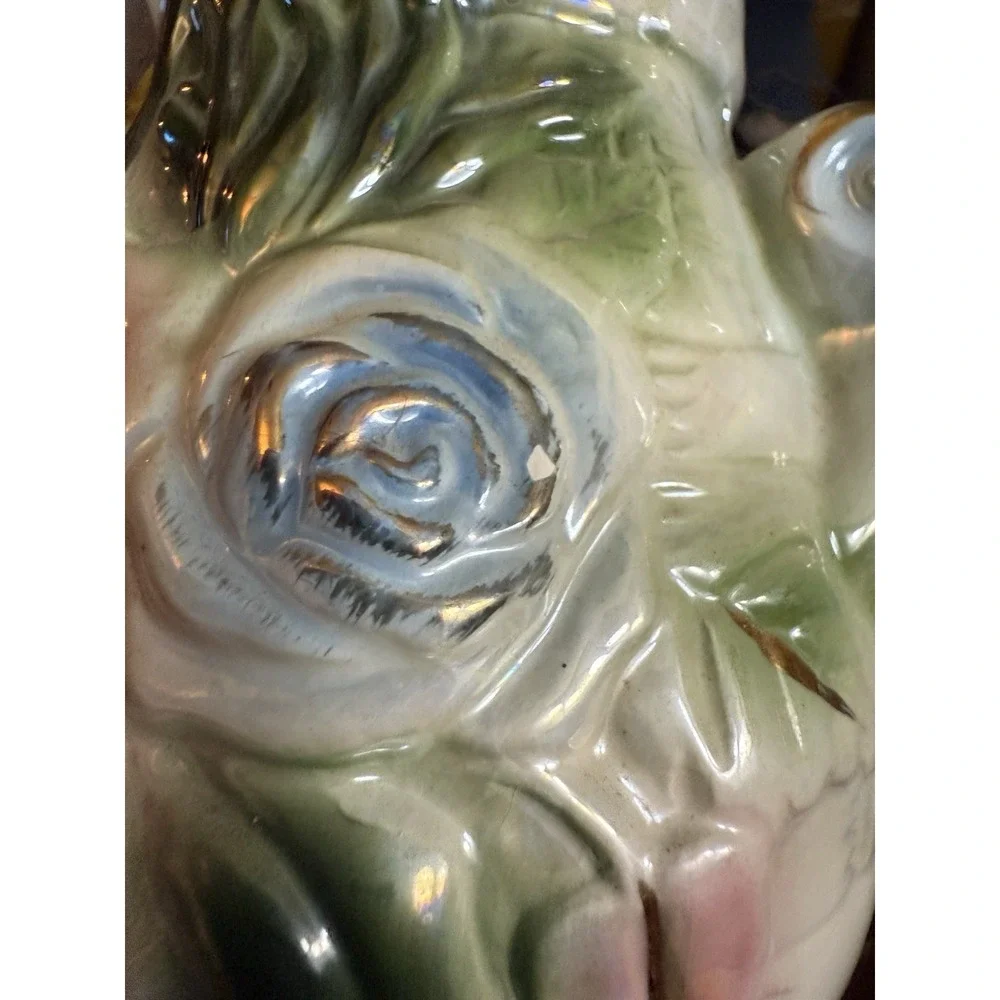 Vintage‎ Iridescent Hollywood Rococo Ceramic Dual Handle Floral Blue Pink Vase